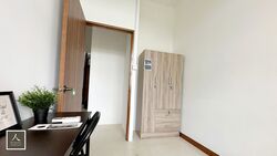 Sheares Ville (D10), Apartment #599640451
